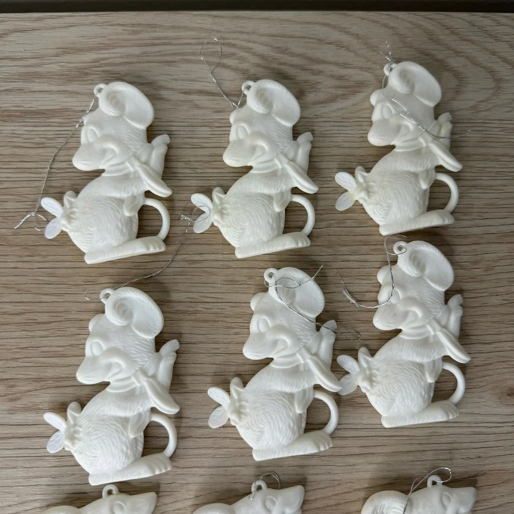 White Plastic Christmas Mice Flat Vintage Ornaments Lot Of 11 MCM Classic‎ Tacky